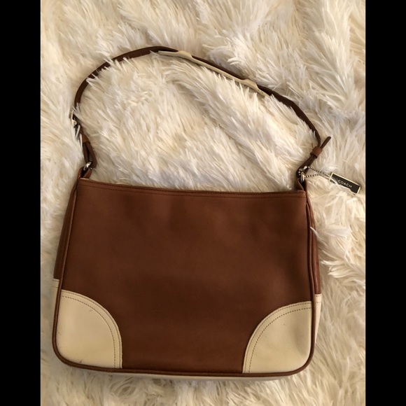 Coach Classic Shoulder Bag - Picture 2 of 6